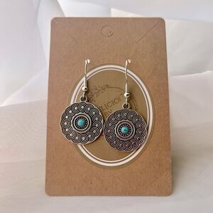 5 for $25 Vintage New Earrings